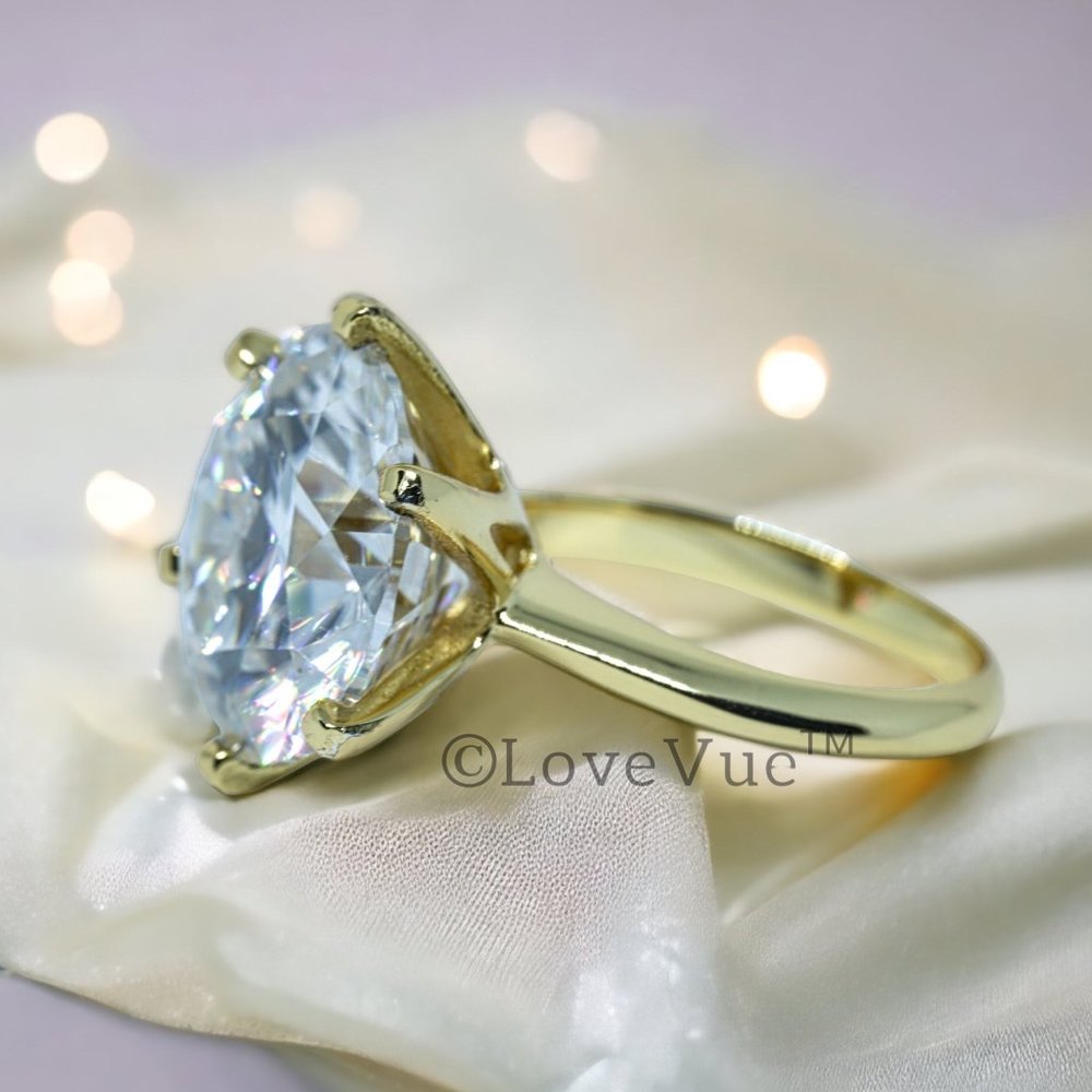 Certified 10ct. t.w. Diamond Large Brilliant Solitaire Gold Engagement Ring - Picture 5 of 17